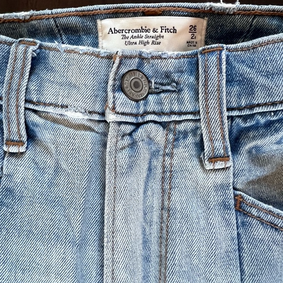 High rise straight jeans - Picture 5 of 7